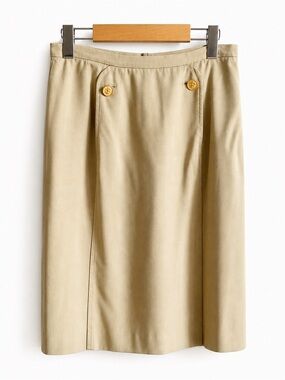 Burberrys Vintage Pencil Skirt Size 6 Silk Made in USA Mini Anchor Gold Buttons